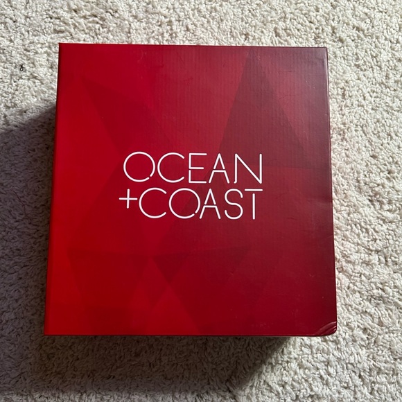 Girls Size 2 Ocean Coast Black Quilted Faux Fur Boots NIB - Picture 3 of 10